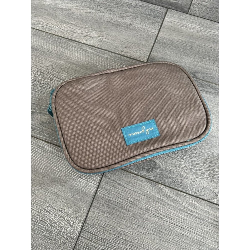 New mb greene Canvas Jewelry Clutch Organizer with Velvet Lining in Gray